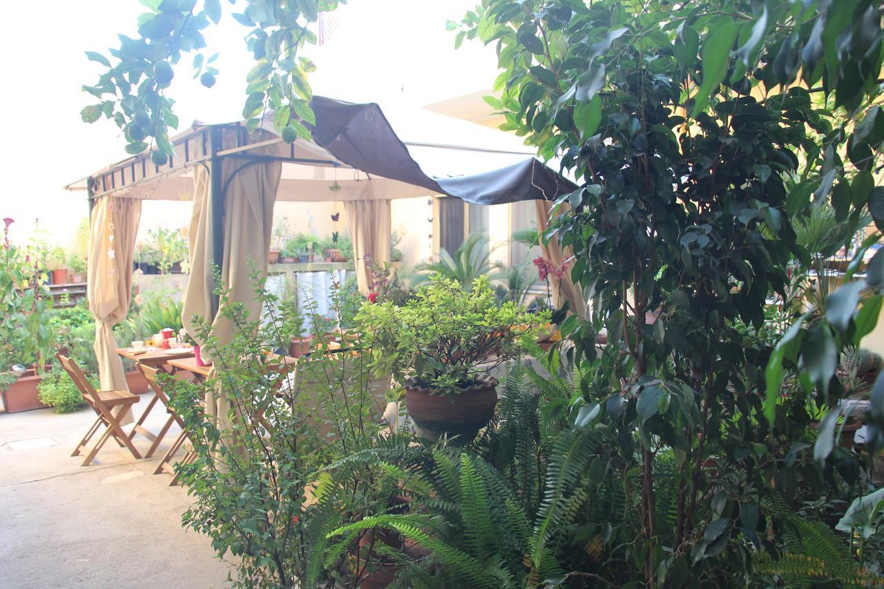 クアルトゥッチュ Fiori E Limoni Bed & Breakfast エクステリア 写真