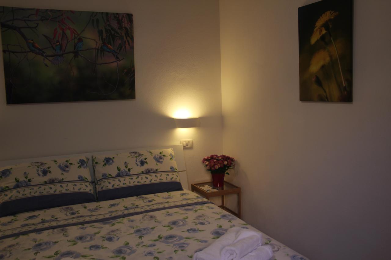 クアルトゥッチュ Fiori E Limoni Bed & Breakfast エクステリア 写真
